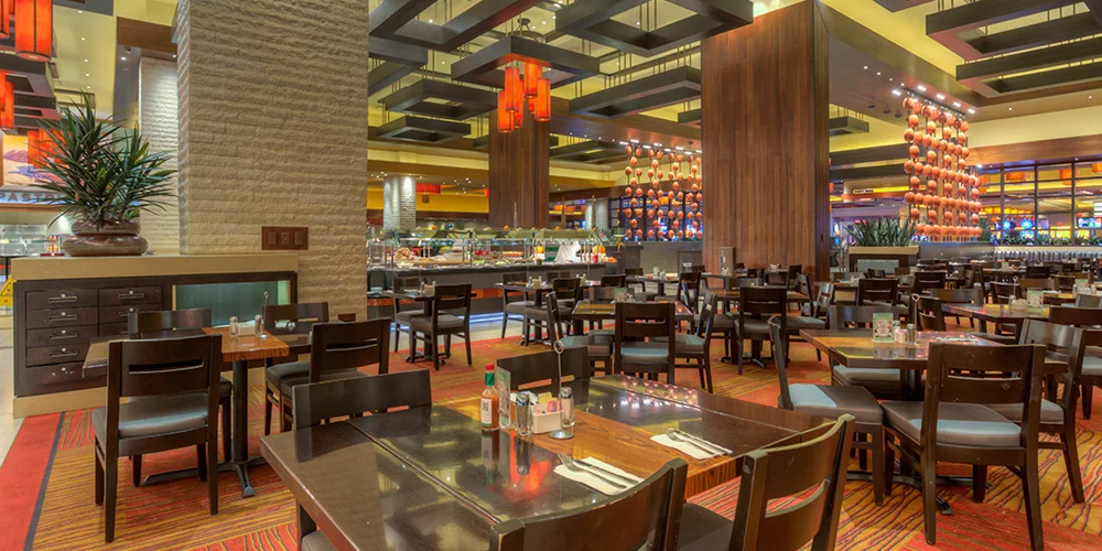 Buffet restaurant dining room at Aliante