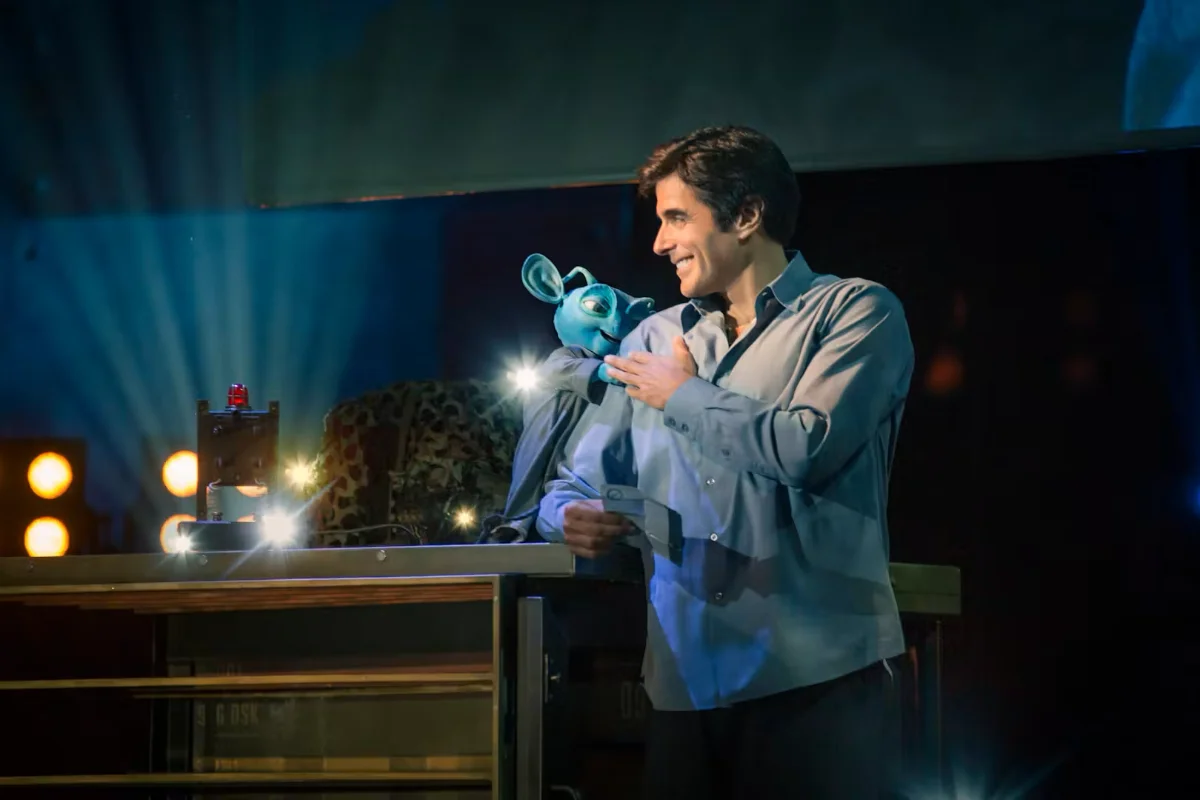 David Copperfield magic performance on the Las Vegas Strip