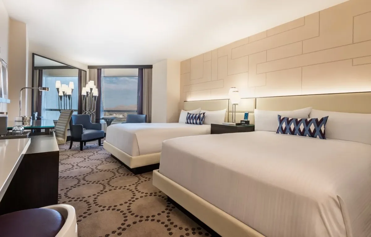 Guest room at Harrah's Las Vegas