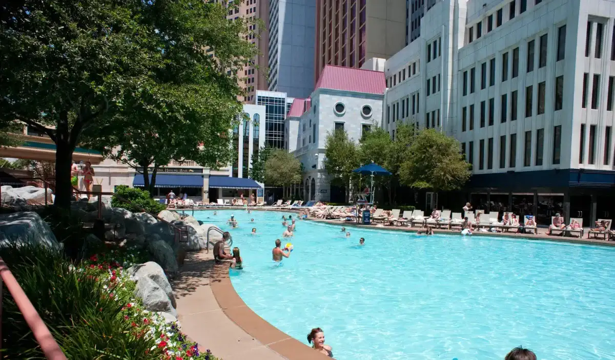 Outdoor pool at New York-New York Hotel & Casino