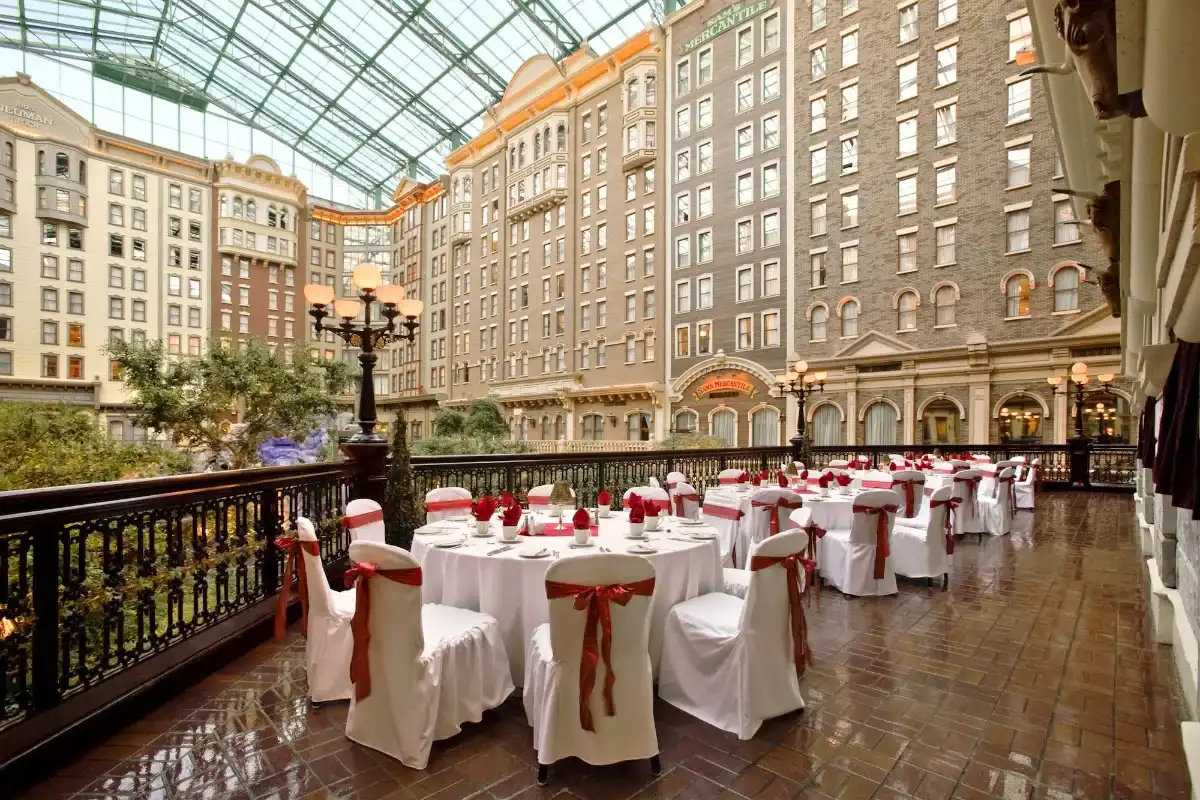 Indoor atrium banquet setup at Sam's Town