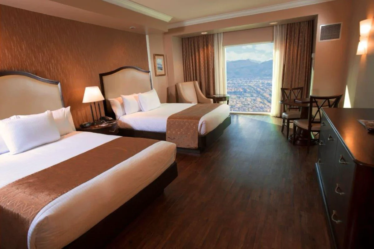 Guest room with valley view at South Point Hotel