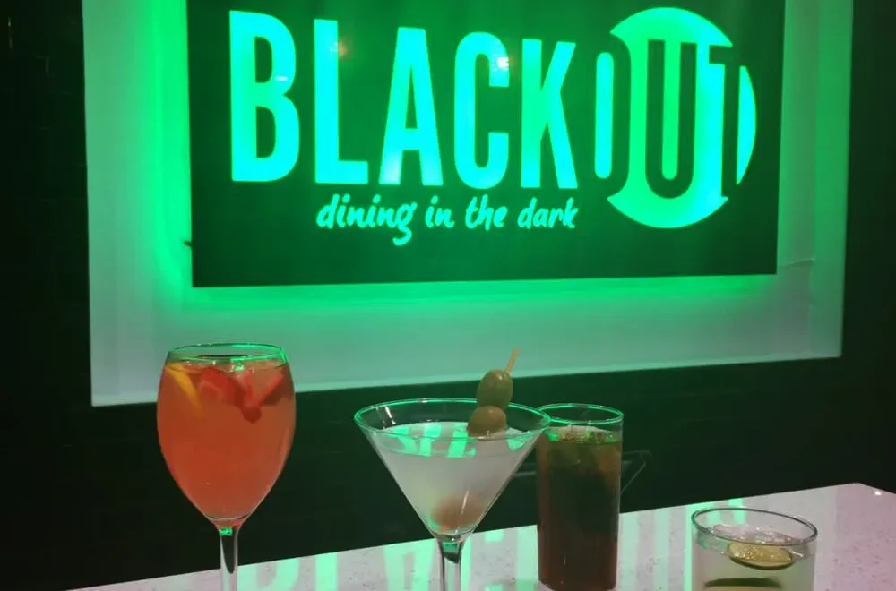 BLACKOUT Gourmet Cuisine